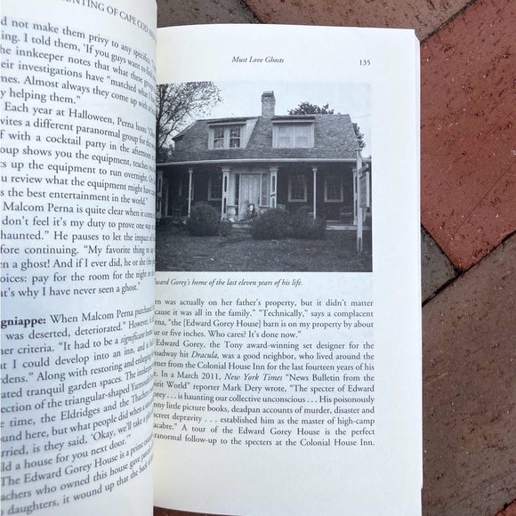 2 Ghosts of Nantucket The Haunting of Cape Cod & The Islands Ghost Spooky Sea - Picture 14 of 17